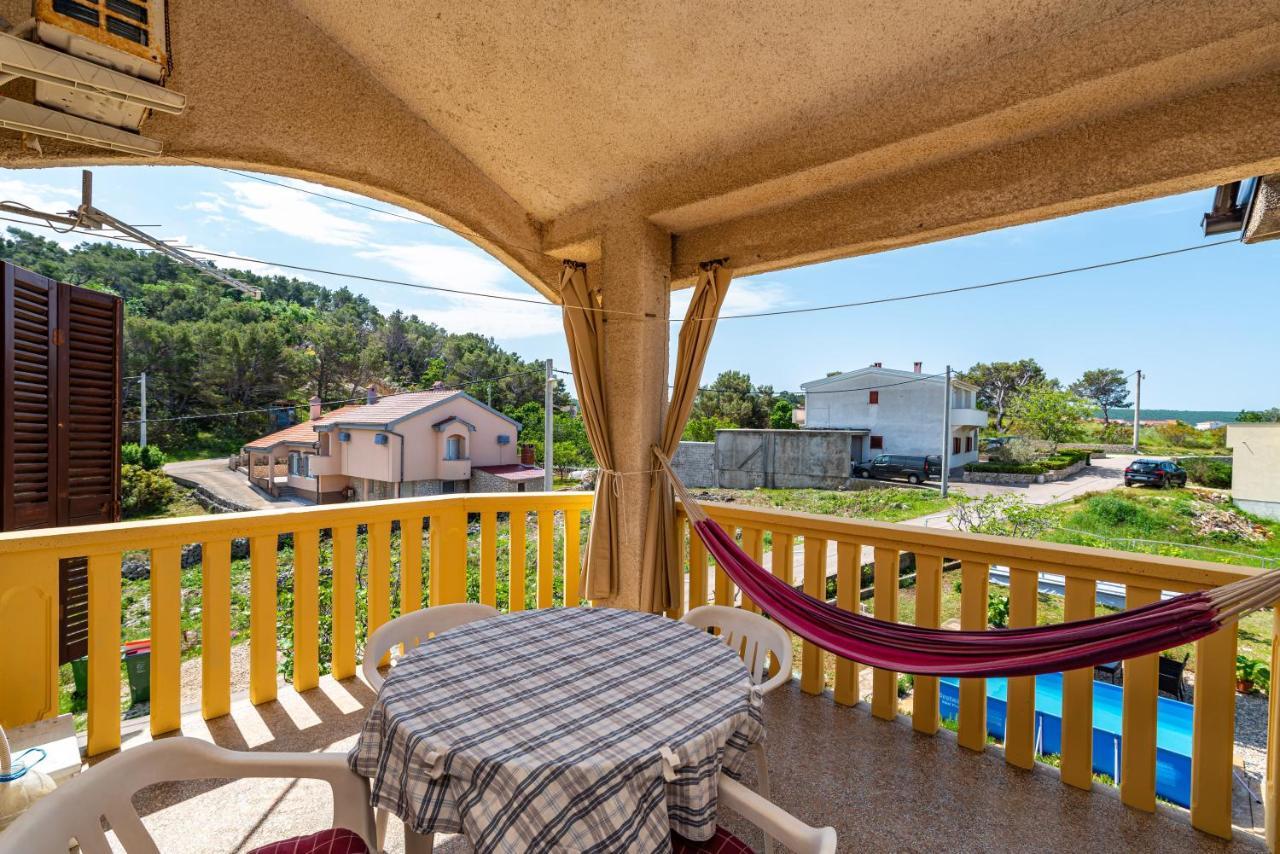 Apartment Sea And Mountain With Pool Novigrad  ห้อง รูปภาพ